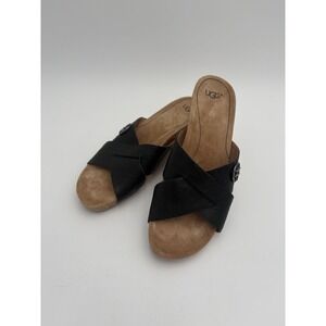 UGG Lyra‎ Sandals Black Leather Cross Straps Wedge Open Round Toe Size 8